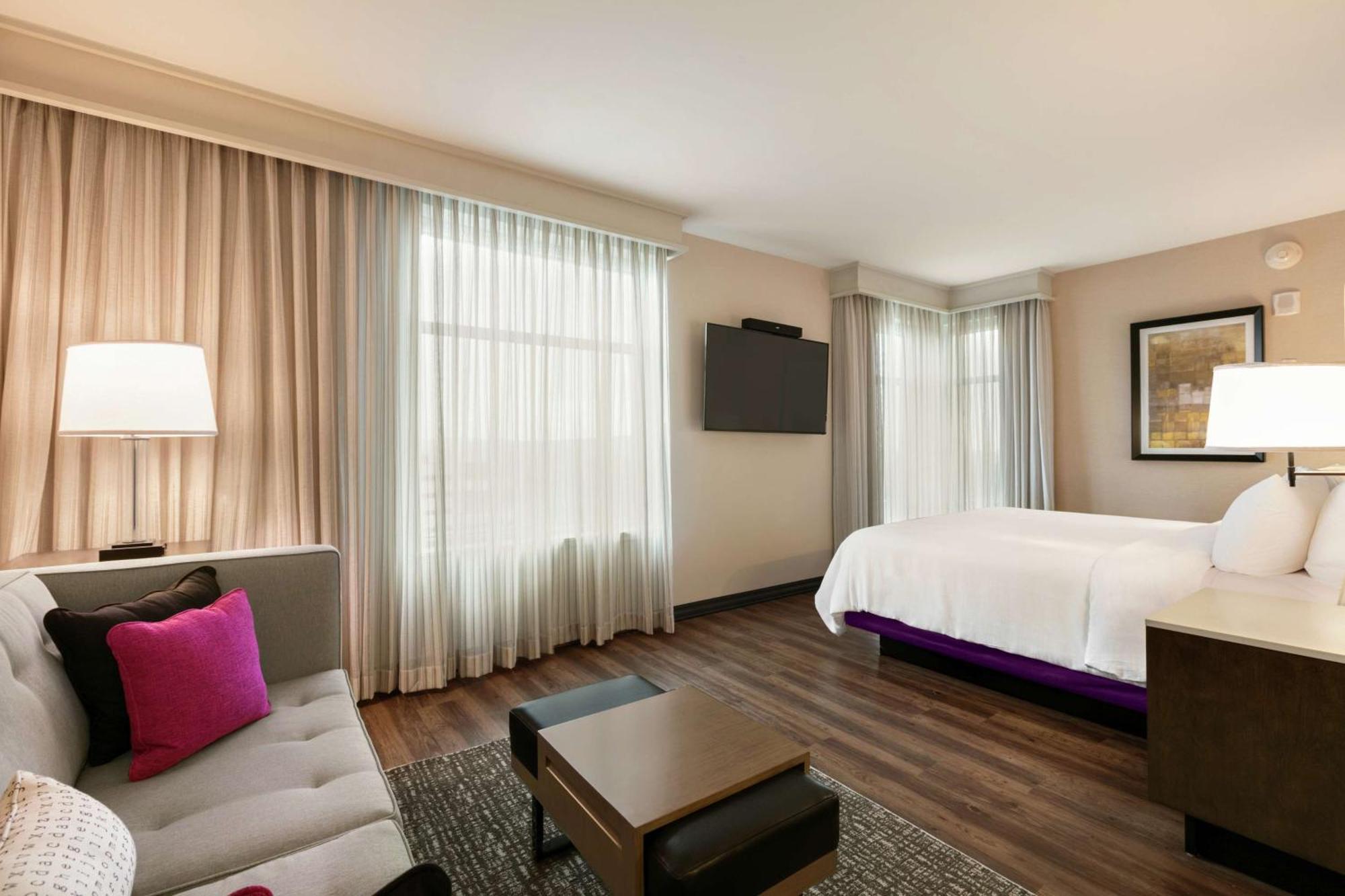 Embassy Suites By Hilton Berkeley Heights Esterno foto