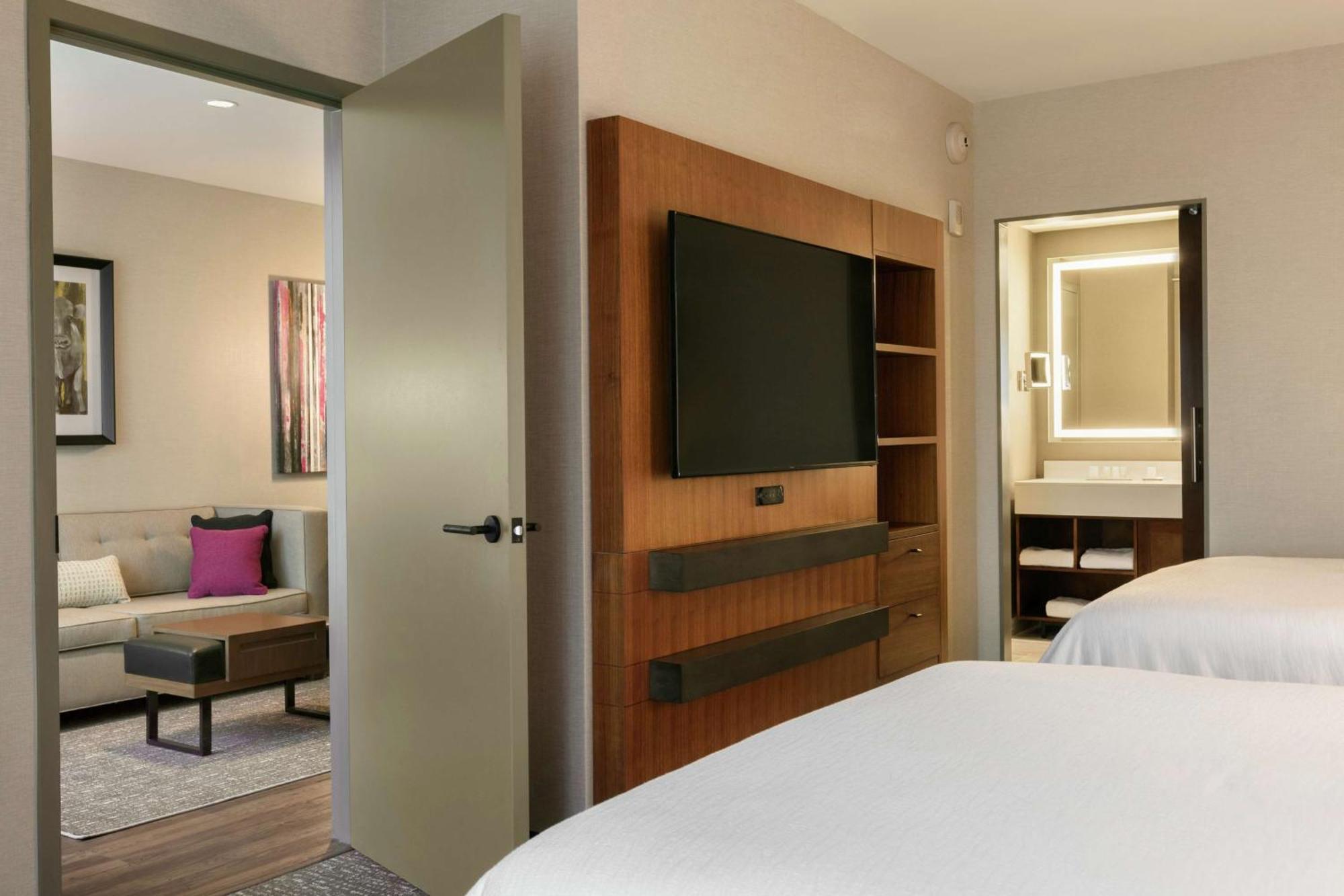 Embassy Suites By Hilton Berkeley Heights Esterno foto