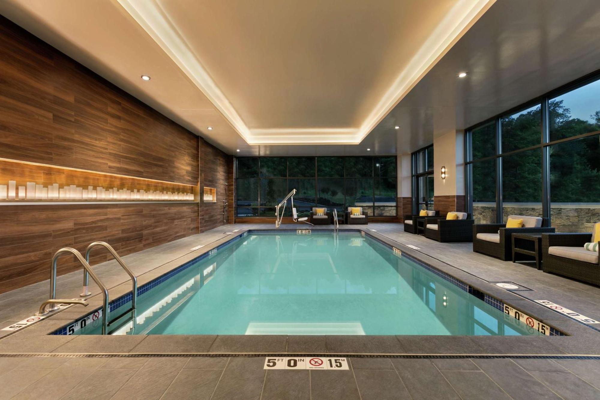 Embassy Suites By Hilton Berkeley Heights Esterno foto